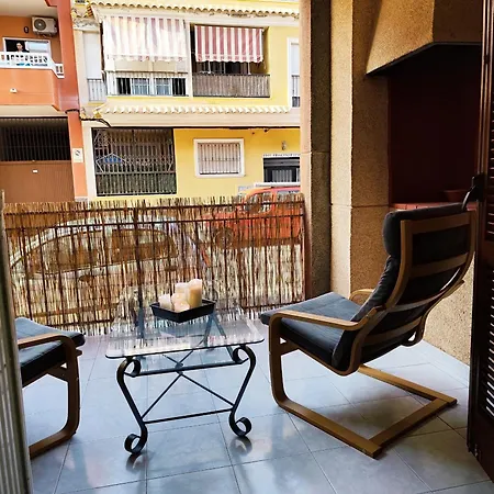 Private Garden Patio & Balcony 2-bedroom *