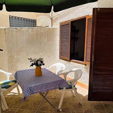 Private Garden Patio & Balcony 2-bedroom * トレビエハ