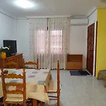 Апартаменты Cozy Retreat With Terrace And Balcony Access *