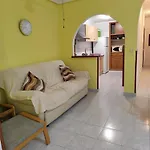 Cozy Retreat With Terrace And Balcony Access Торевьиа